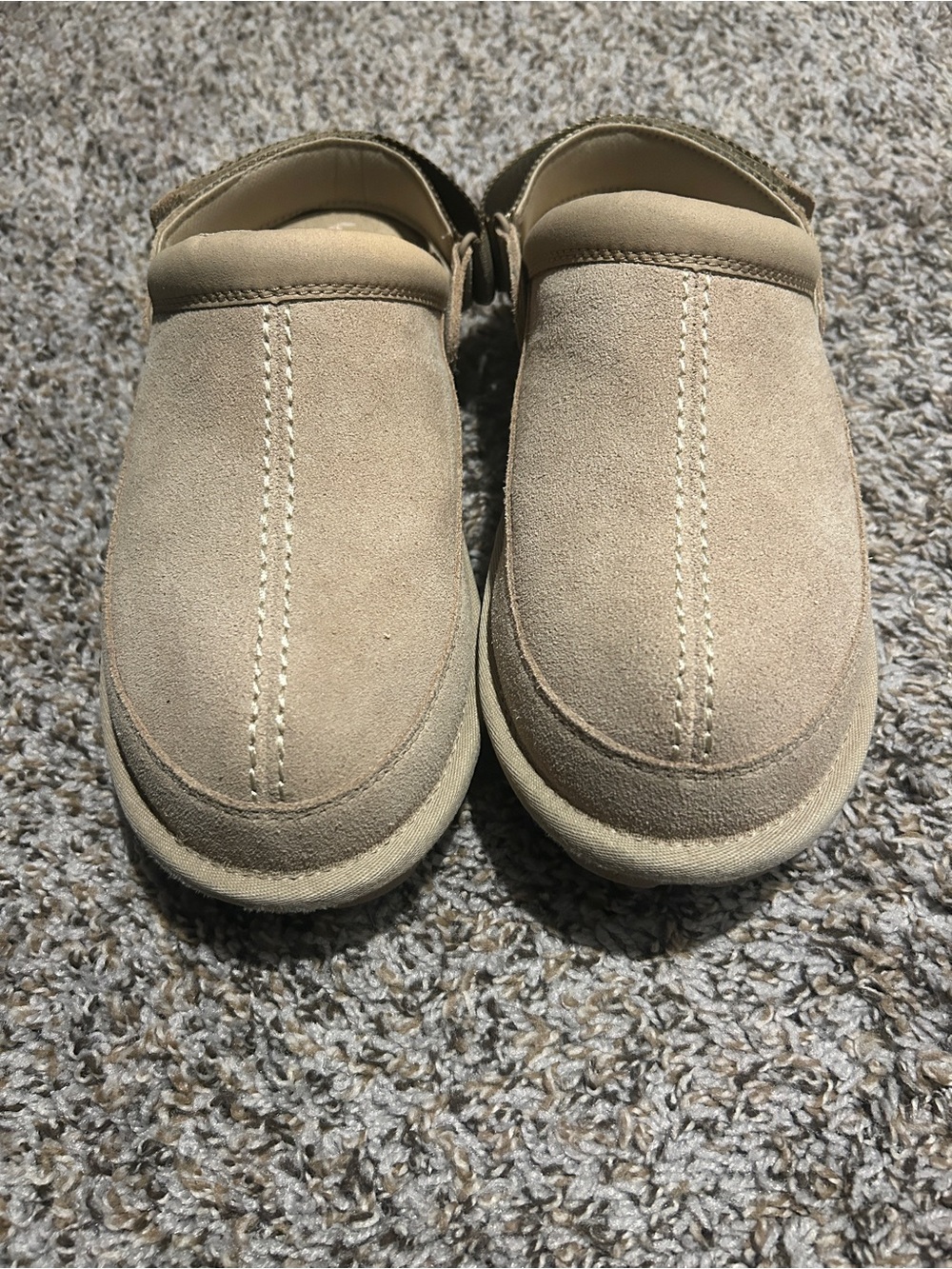 KOOLABURRA BY UGG
WOMENS TIZZEY CLOG SLIPPER Size10
